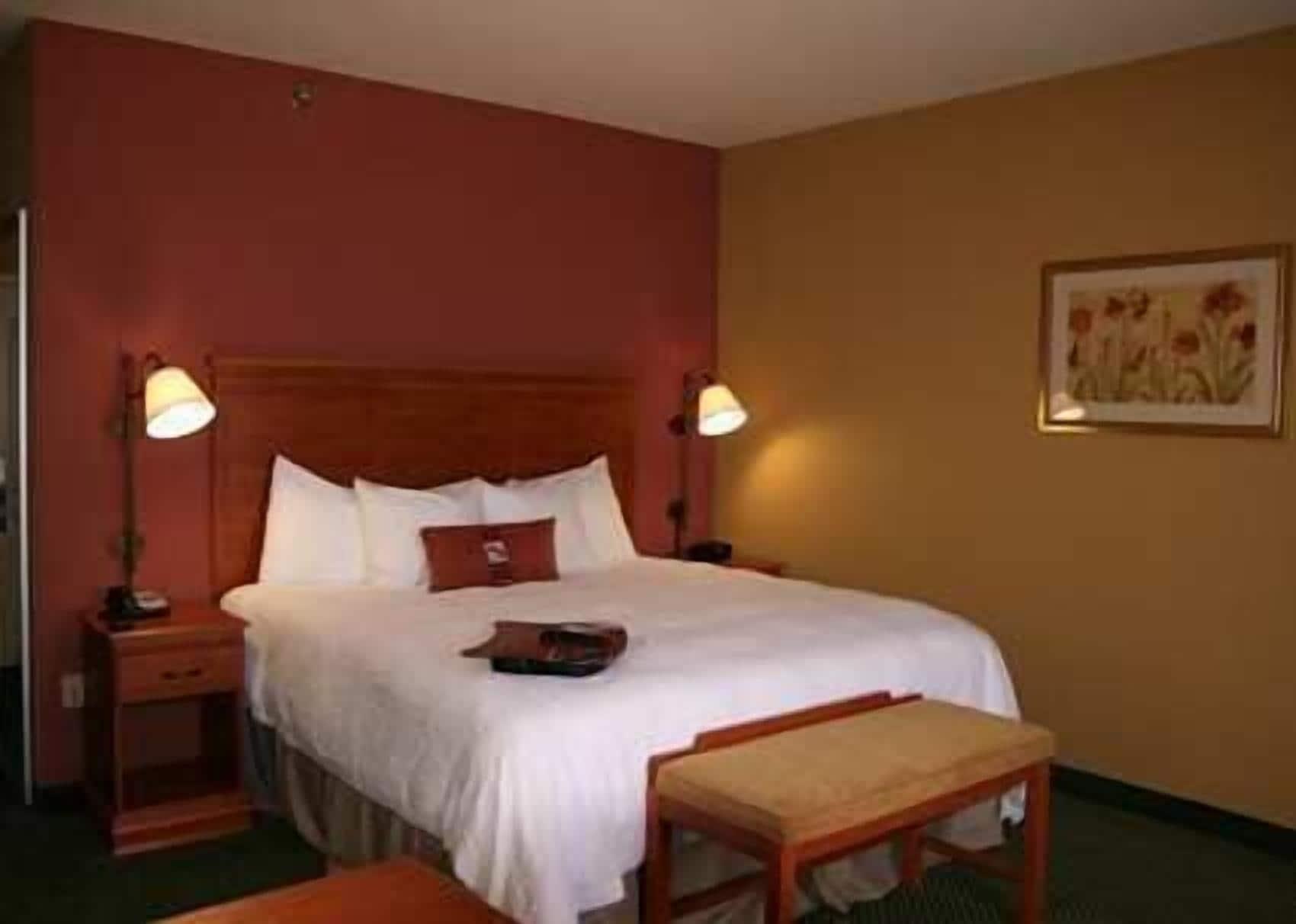 Hampton Inn Garden City Εξωτερικό φωτογραφία