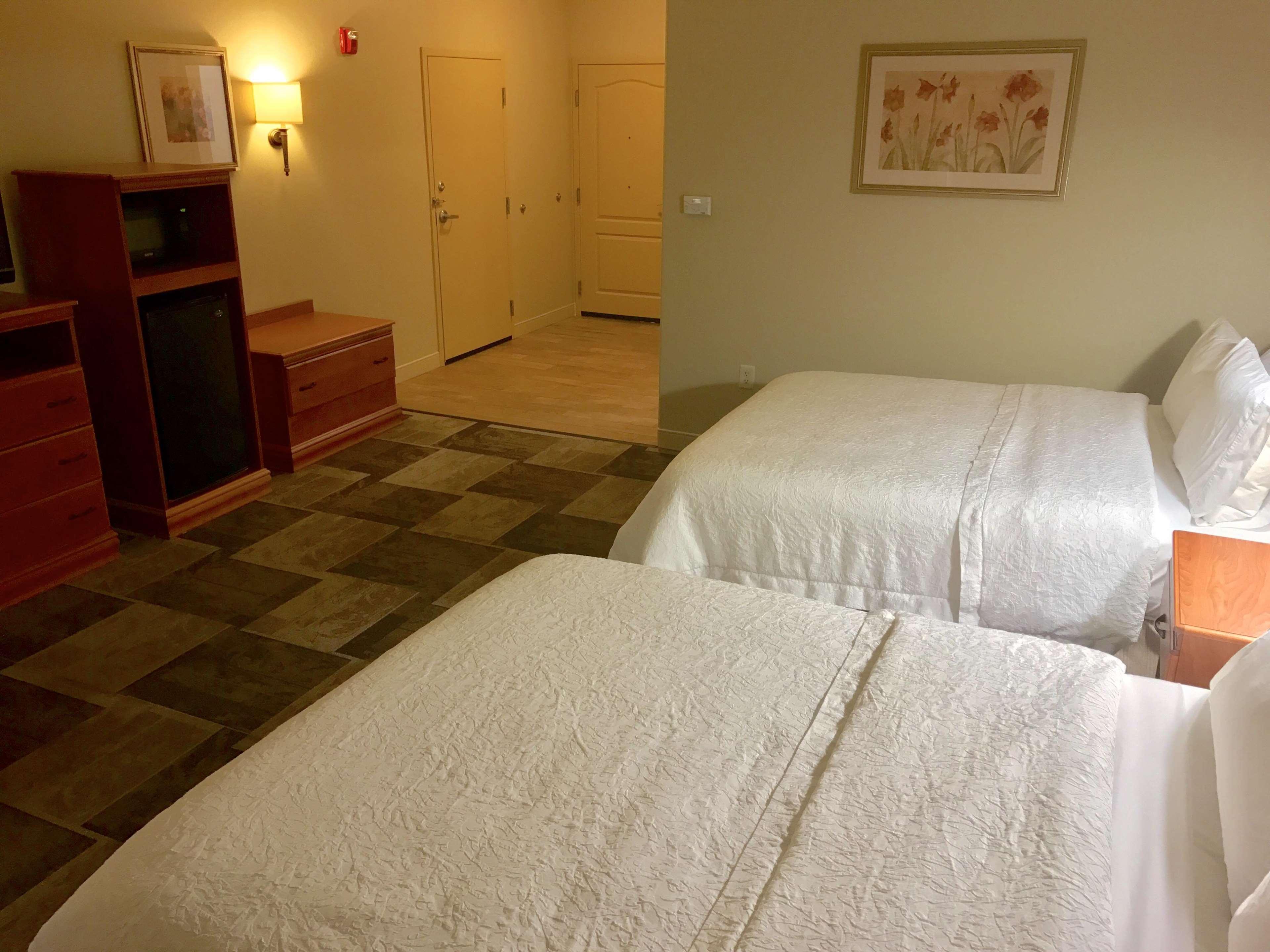 Hampton Inn Garden City Εξωτερικό φωτογραφία