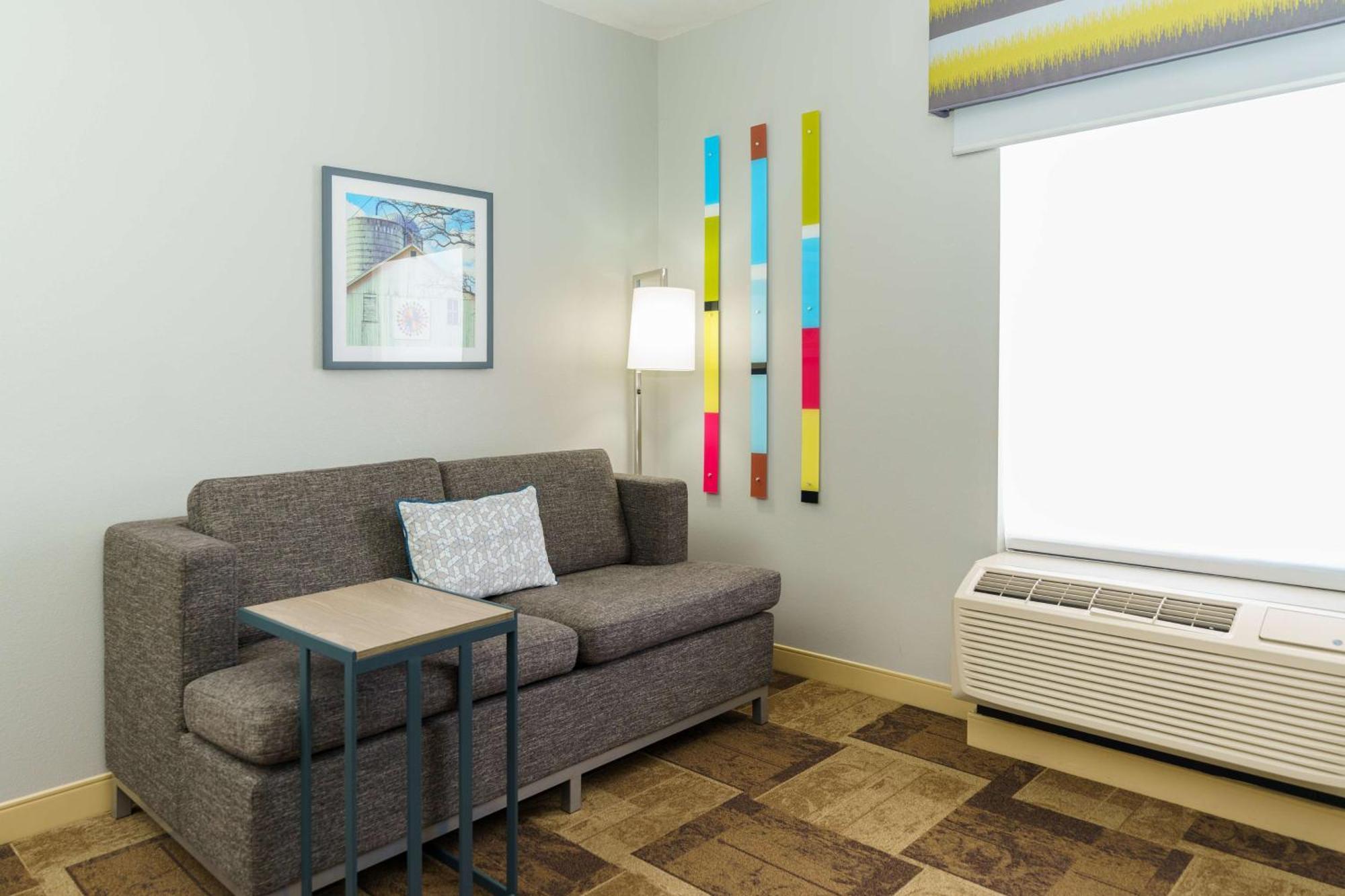 Hampton Inn Garden City Εξωτερικό φωτογραφία