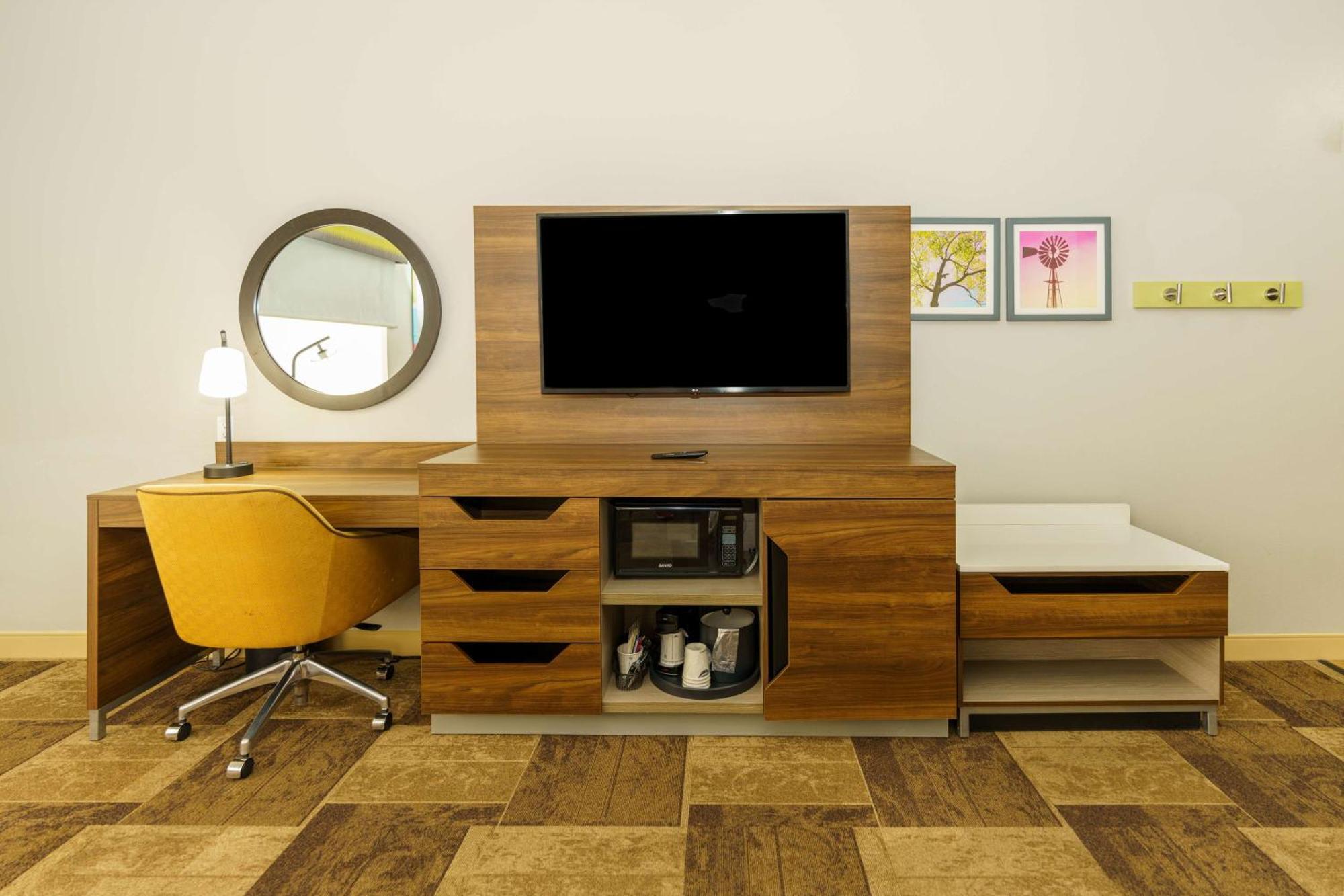 Hampton Inn Garden City Εξωτερικό φωτογραφία