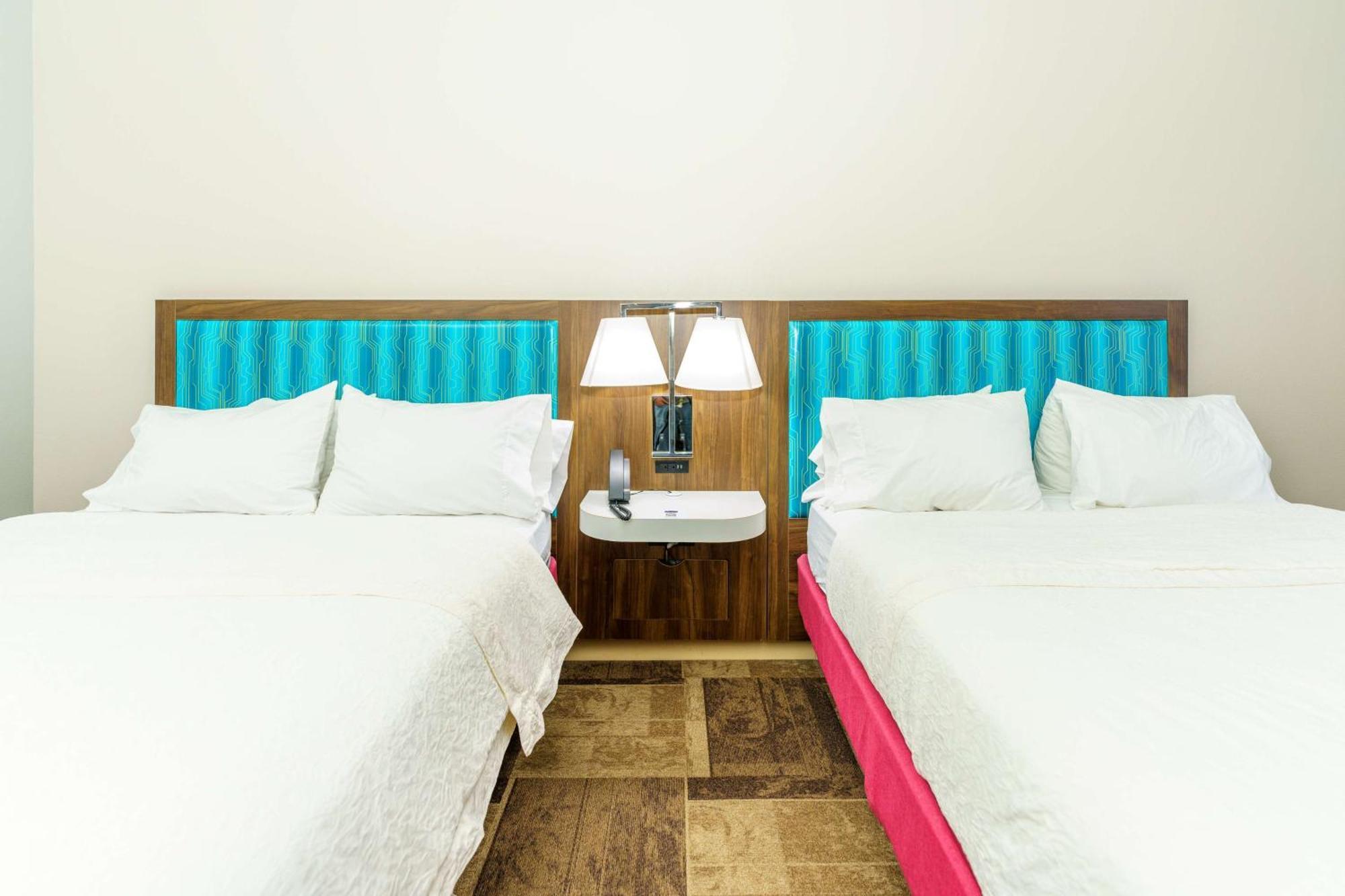 Hampton Inn Garden City Εξωτερικό φωτογραφία